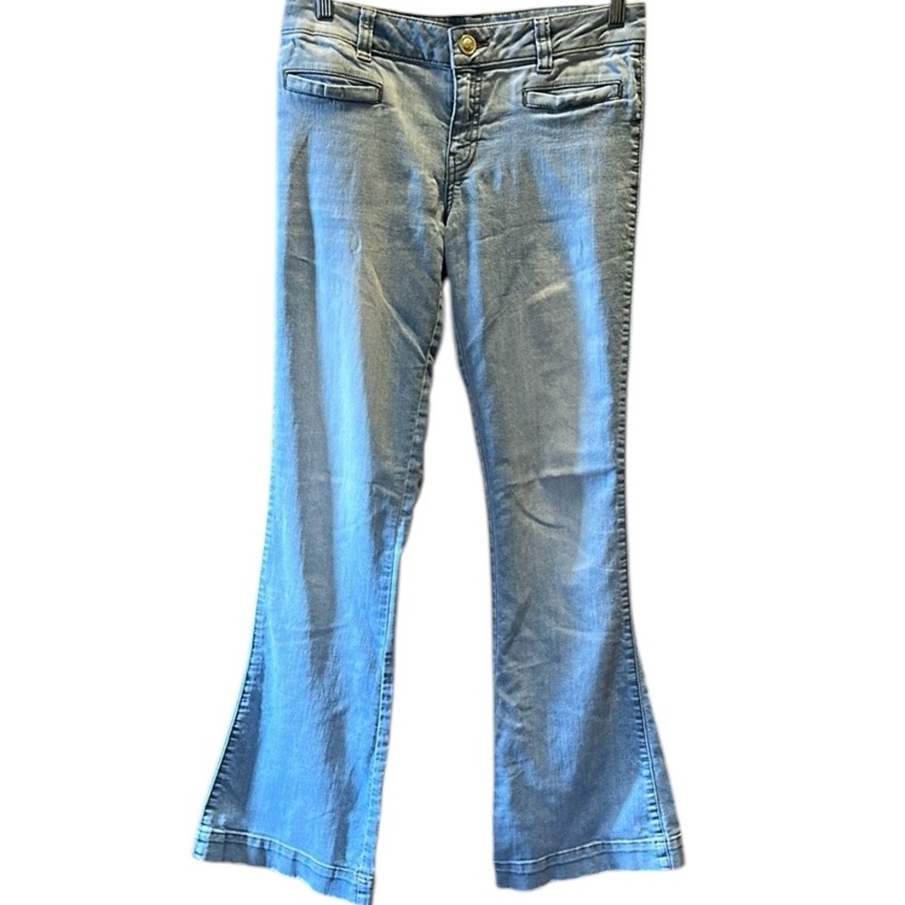 LC Lauren Conrad Women's Light Blue Flared Leg Jeans size 4